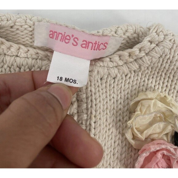 Vtg. Chunky Knit Rosette Granny Cottage Minimalist Button Cardigan Cotton 18 Mo - Picture 3 of 8